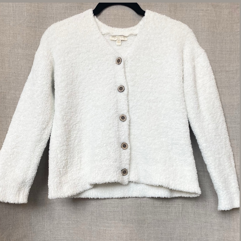 Chelsea & Violet Cream Button-Up Cardigan - Picture 2 of 10